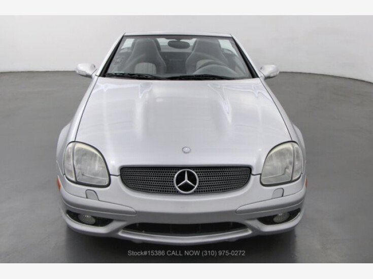 Thumbnail Photo undefined for 2002 Mercedes-Benz SLK32 AMG